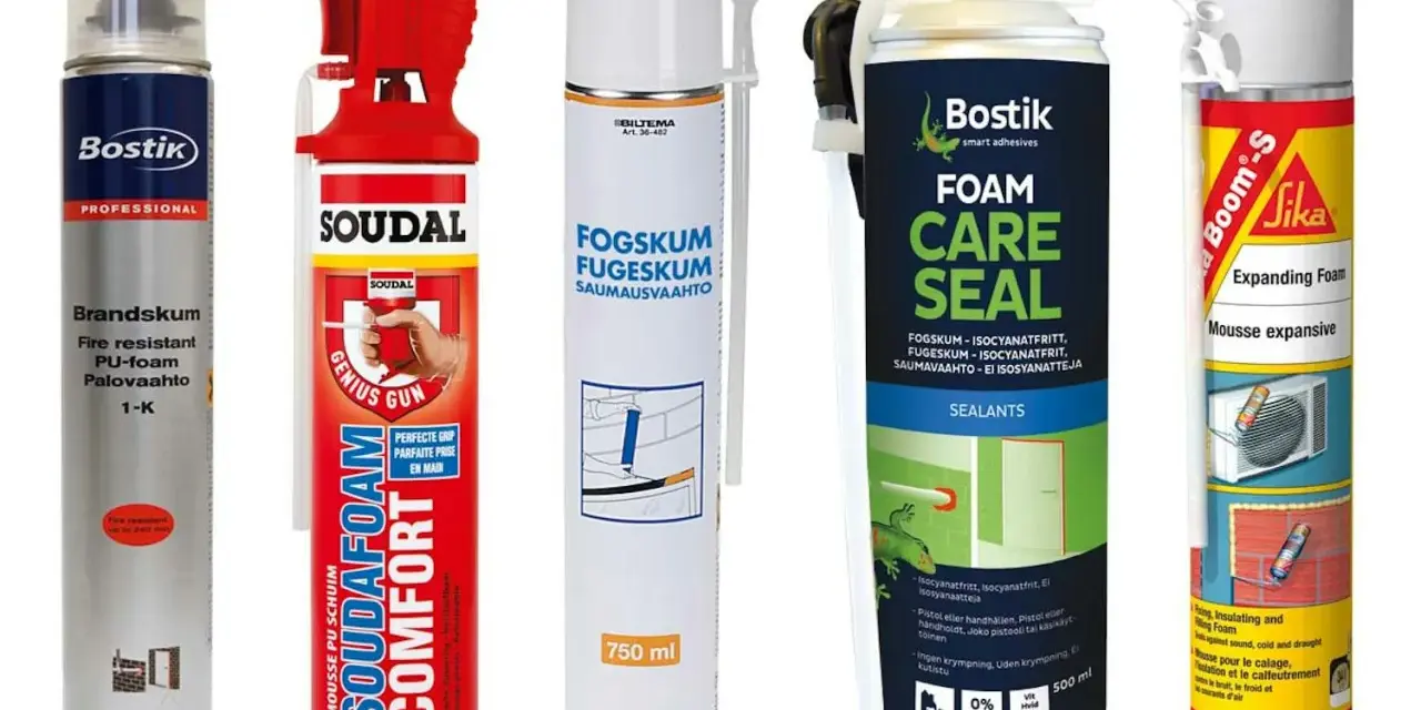 Flera burkar med lågexpanderande fogskum för olika ändamål, som Bostik, Soudal och Sika.